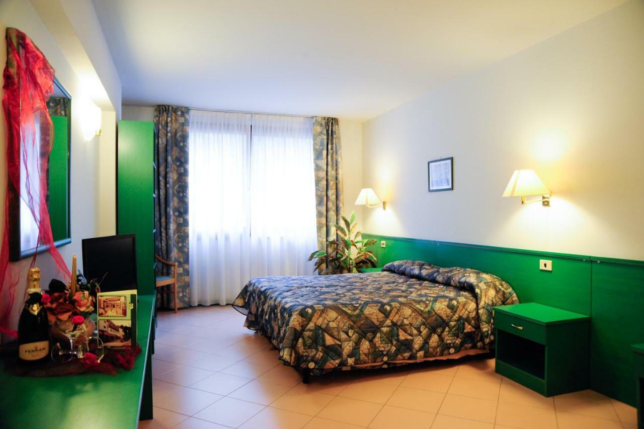 Grand Hotel Grisone Bagnoli Irpino Exterior foto